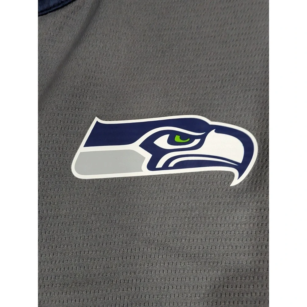 NFL Team Apparel Seattle Seahawks TX3 Cool Quarter Zip Pullover Gray Mens 2XL